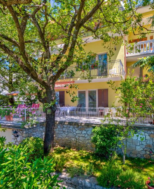 Irena Apartments Selce