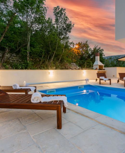 Villa Luce Kostelj