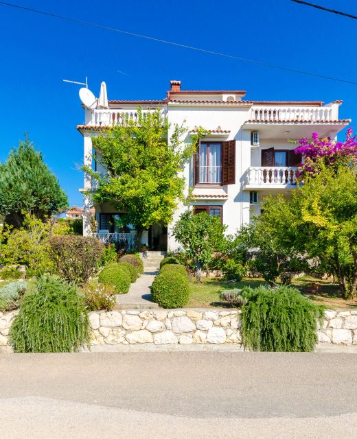 Apartments Ljubica J Lopar