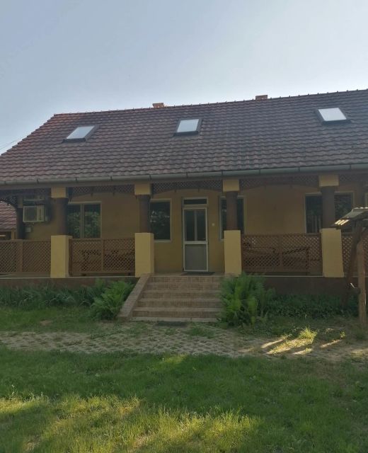 Vén Diós Üdülőház Kisar