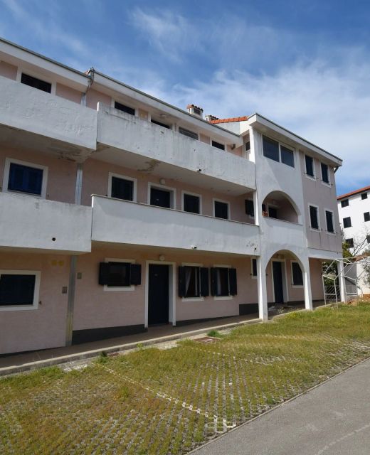 Apartments By The Sea Malinska, Krk - 20376 Malinska
