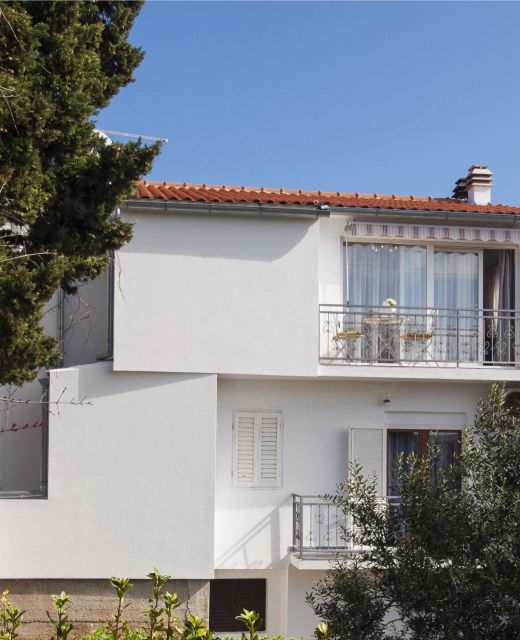 Apartments Tresan Tribunj