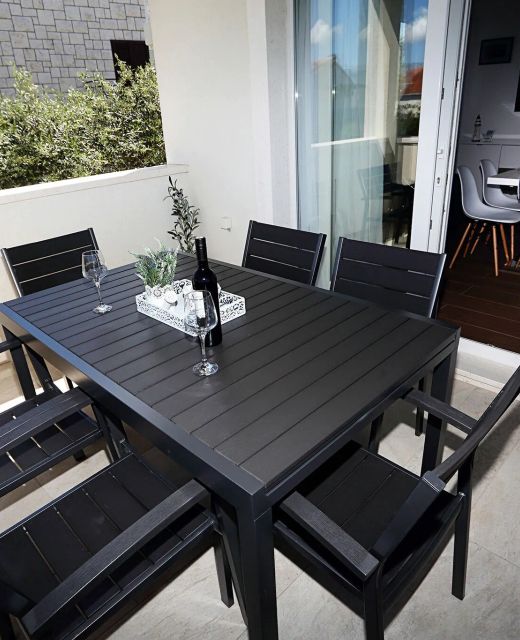 Apartment Romarin Supetar