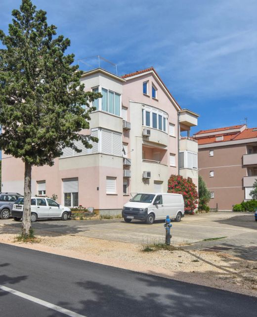 Apartment Alice Pakostane