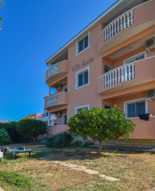 Apartments Anita Ugrinic