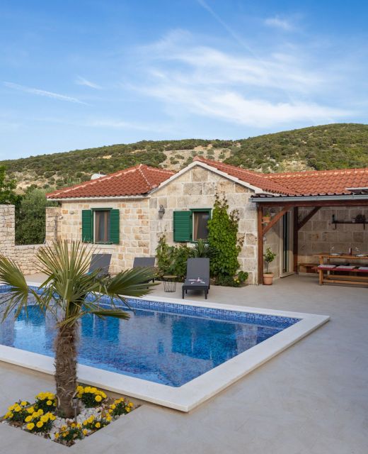 Family Friendly House With A Swimming Pool Postira, Brač - 19563 Postira