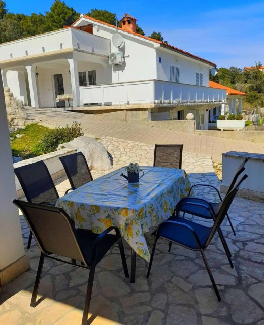 Apartment Forest&Beach Relax Rab