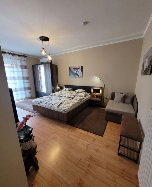 Melcsi Apartman Gyula