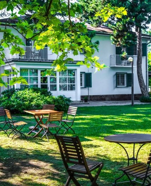 Balatonalmádi Akadémiai Üdülő