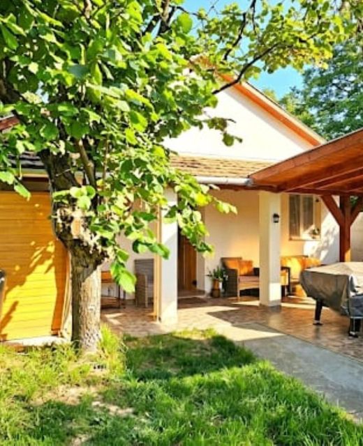 Marine Cottage Enying