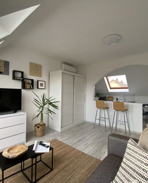Neva Apartman Eger