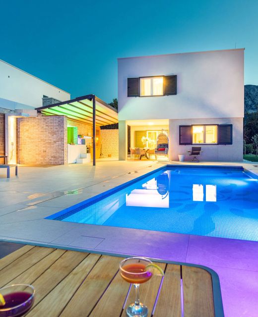 Luxury Villa With A Swimming Pool Baška, Krk - 19671 Baška
