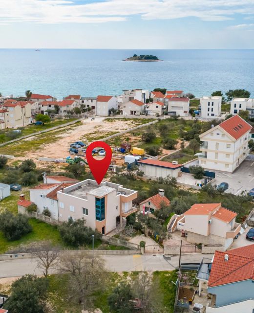 Apartments By The Sea Rogoznica - 20077