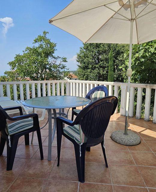 Apartments With Parking Space Malinska, Krk - 20367 Malinska