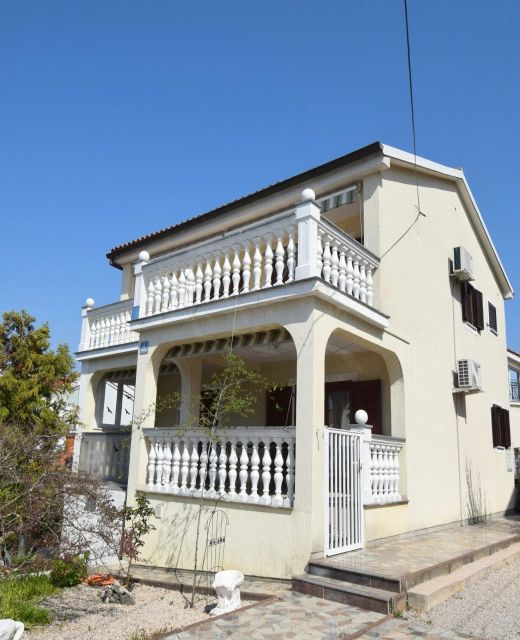 Apartments With Parking Space Malinska, Krk - 20417 Malinska