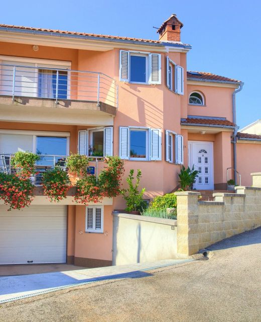 Apartments By The Sea Vantačići, Krk - 20439 Vantačići