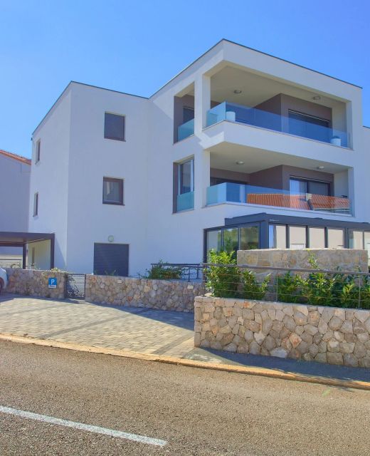 Apartments With Parking Space Vantačići, Krk - 20463 Vantačići