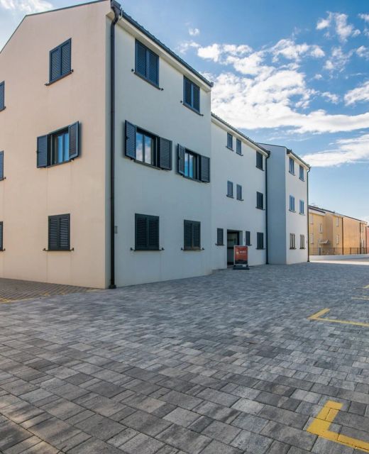 Apartments With Parking Space Malinska, Krk - 20484 Malinska