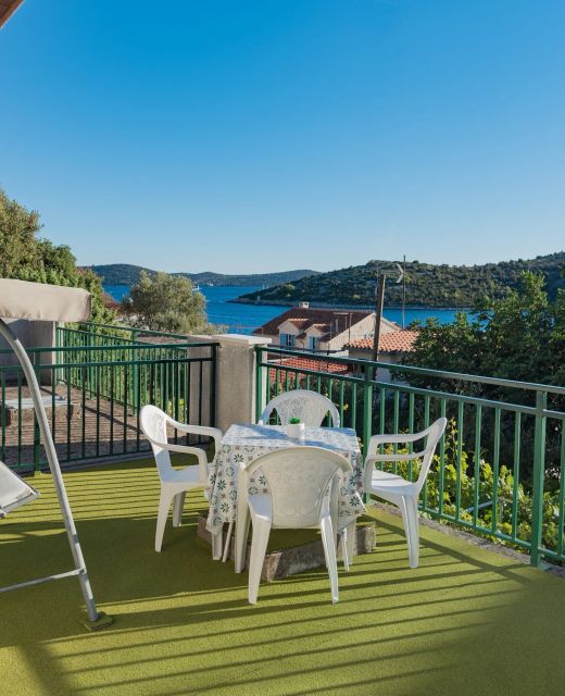Seaside Holiday House Vinišće, Trogir - 20520 Vinišće