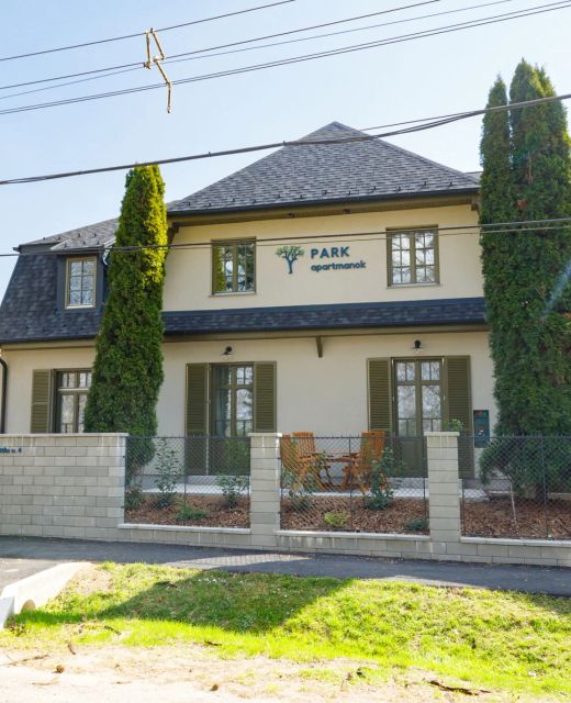 Park Apartmanok Balatonszárszó