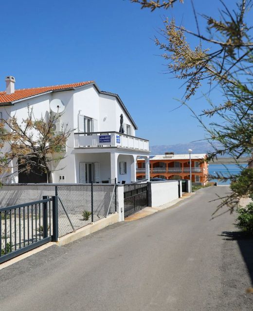 Apartment Carmen Deluxe Vir
