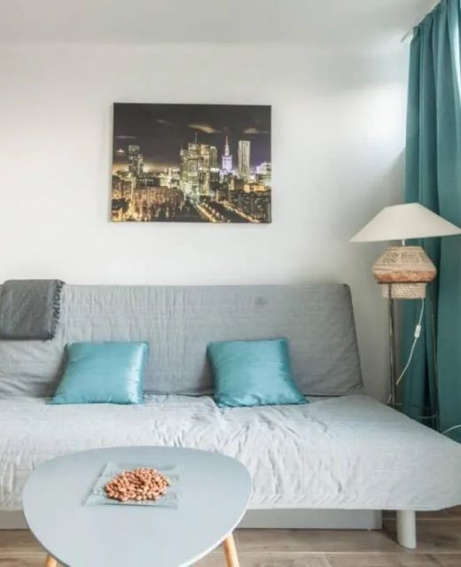Jasny apartament na 14. piętrze z balkonem i widokiem Warszawa