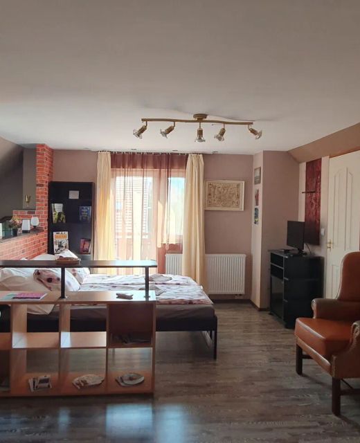 Baker Street Apartman Balatonalmádi