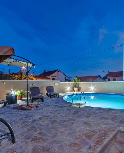 Apartments Bakija Pakoštane