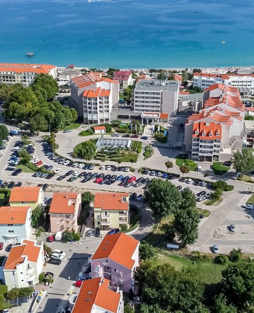 Apartments With Parking Space Baška, Krk - 19585 Baška