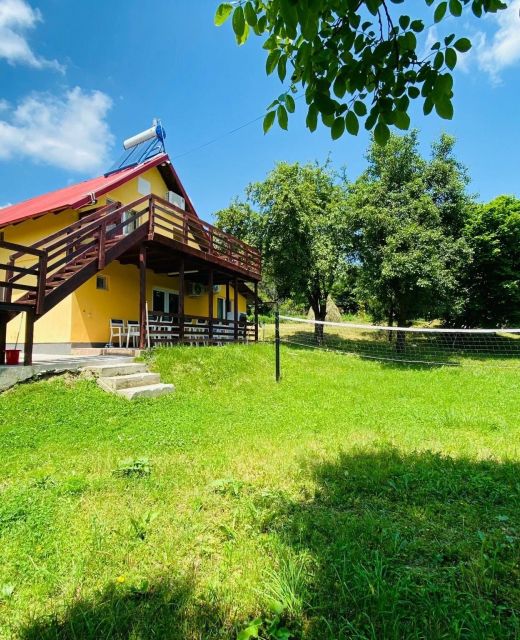 Pensiunea Valea Veverițelor Vernești