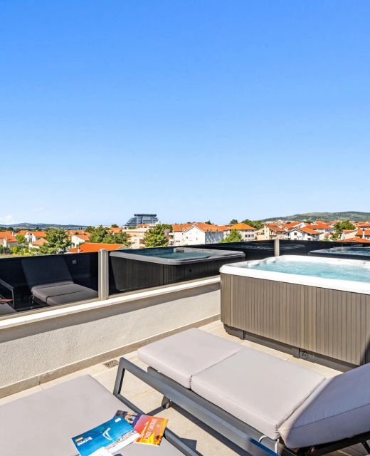 Apartman Vodice - CDJ665
