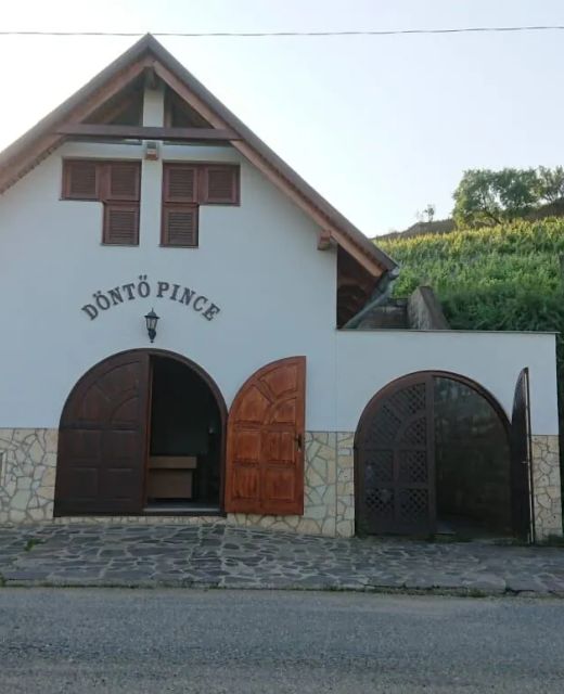 Döntőház** Tokaj