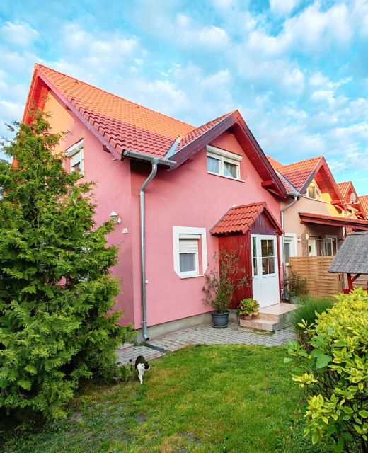 Juhar Apartmanház Siófok