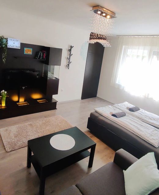 Akácos Apartman Szarvas