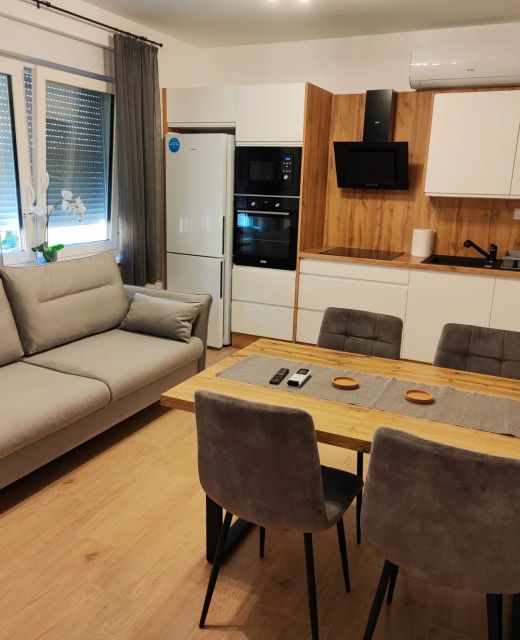 SzeCu Apartmanház Paks
