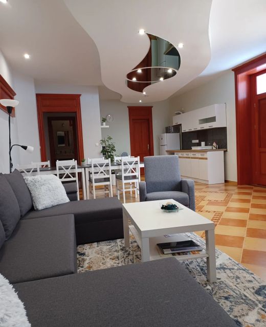Kőkapu Apartmanház *** Bogács