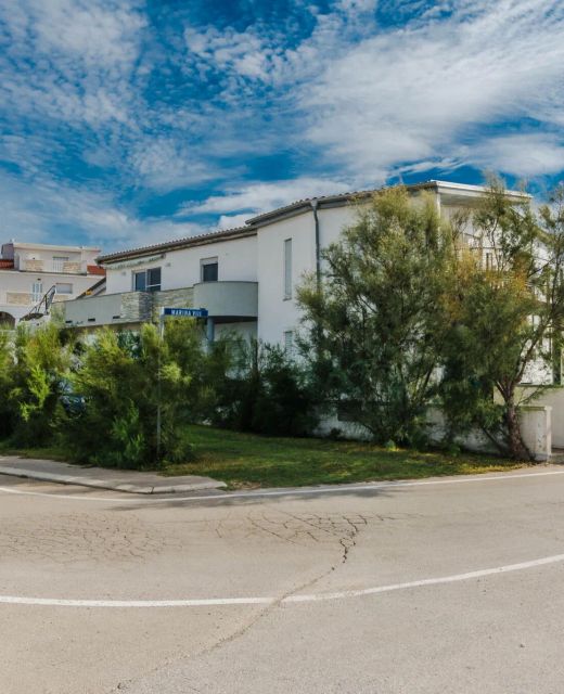 Apartments Palaic Vir