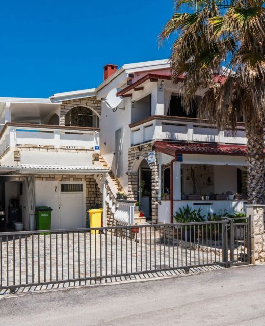 Apartments Santek Vir