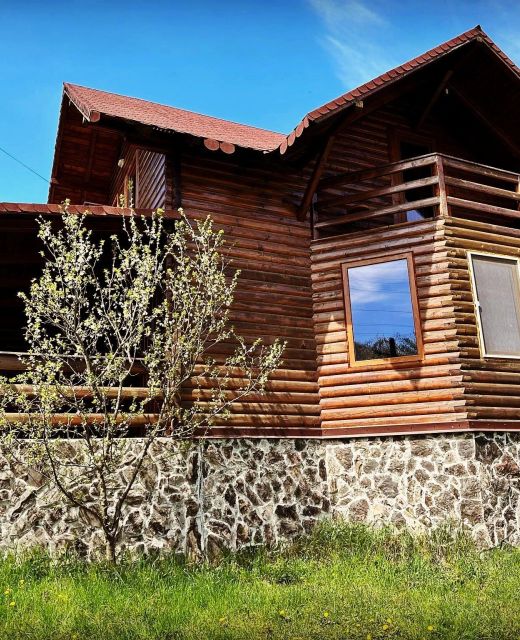 Evyssa Lodge Gălăoaia