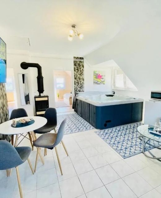 LeskóÉk Wellness & Home Apartman Alsópáhok