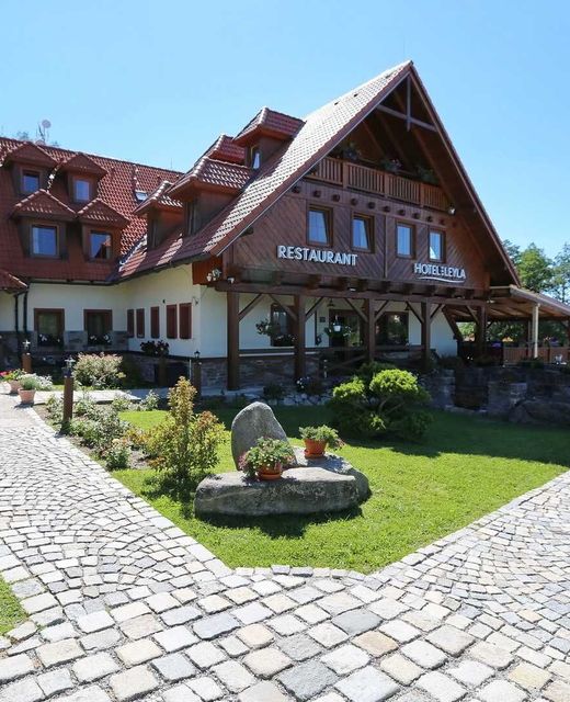 Hotel Leyla Frymburk