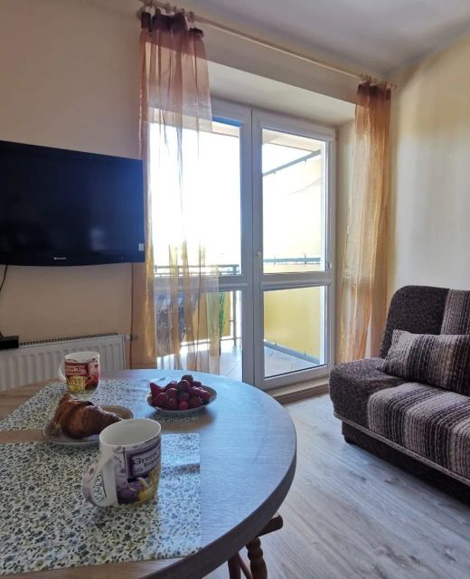 Apartamenty Piamola POWSTAŃCÓW 30 Stegna