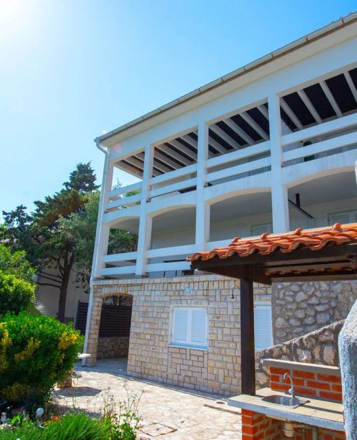 Garden Resort - Apartments Lavanda Novalja