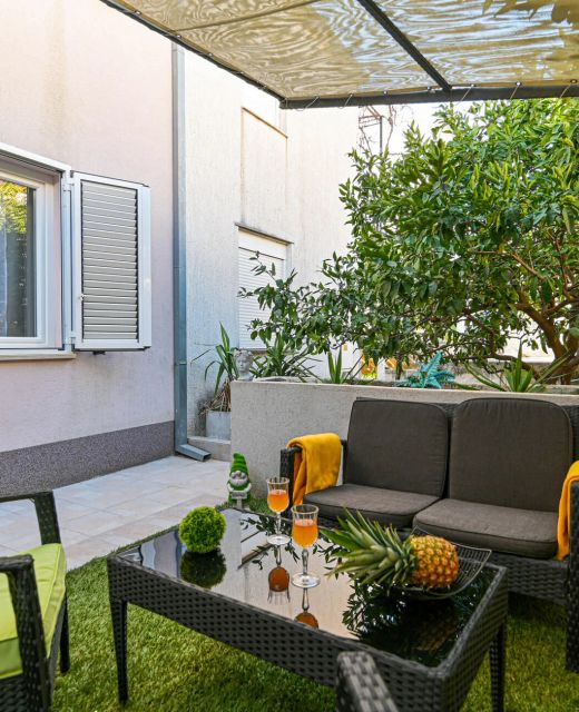 Apartman Okrug Gornji - CSC424