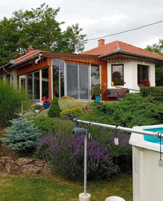Relax Apartmanház Cserépfalu