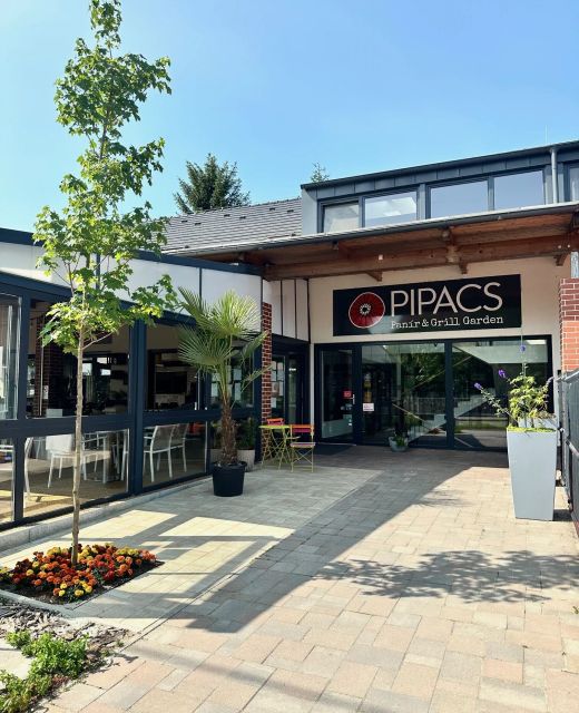 Pipacs Panír & Grill Garden Vendégház Győrújbarát