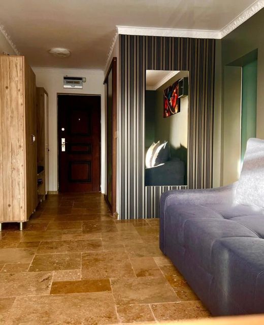 Apartment Gul Mona Saturn