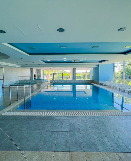 Club218 Red Wellness Apartman Siófok