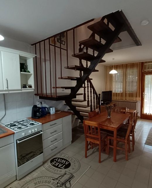 Szeki Apartman Gyula