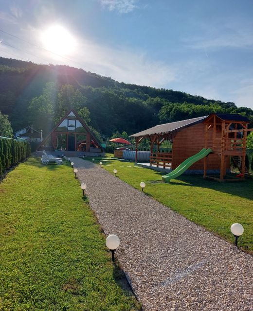 Cabana A-frame Nis Coțofenești